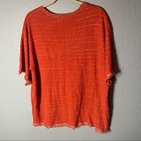 Zara Red With Gold Thread Textured Knit Sweater - Picture 5 of 5
